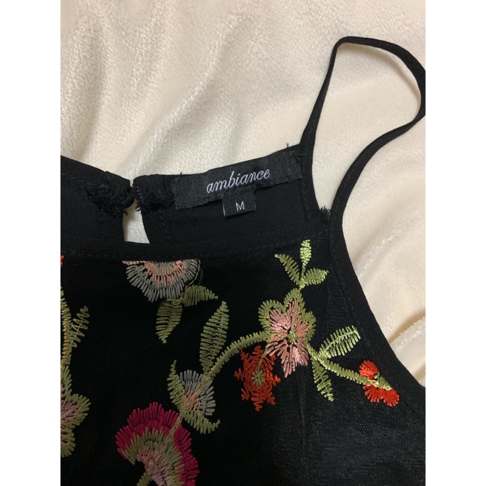 Floral Tank Top - Picture 3 of 3